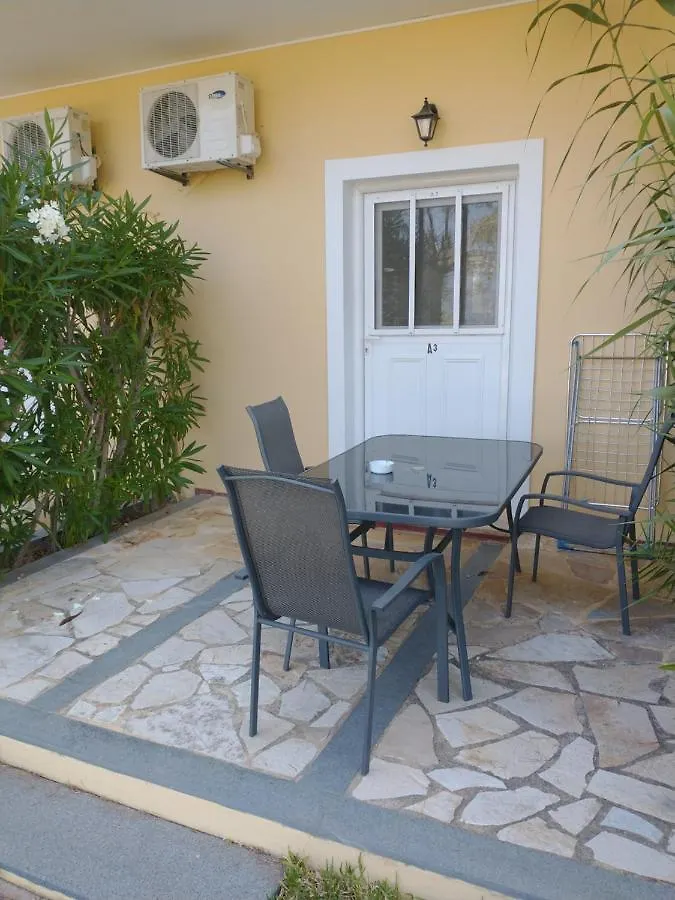 Kapszulahotel Summer Garden Αpartments & Studios Argosztóli Görögország